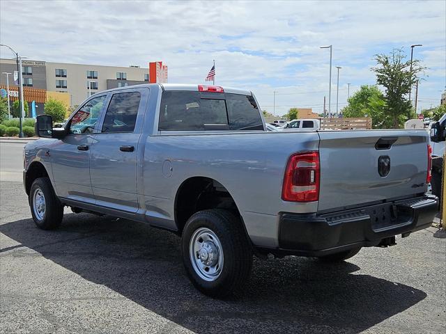 2024 RAM 2500 Tradesman Crew Cab 4x4 64 Box