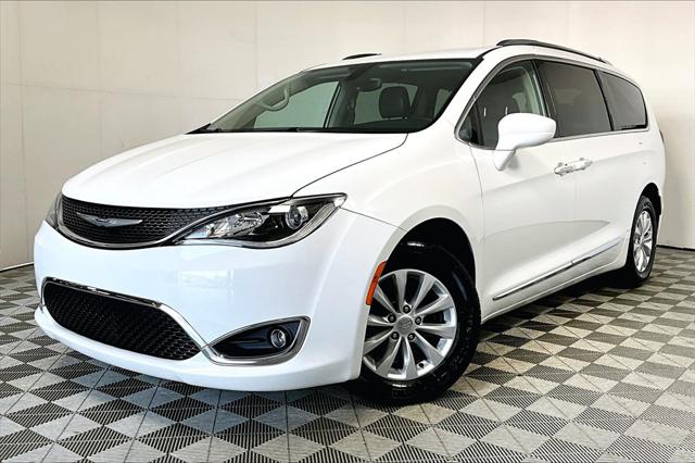 Used 2019 Chrysler Pacifica For Sale in Olive Branch, MS