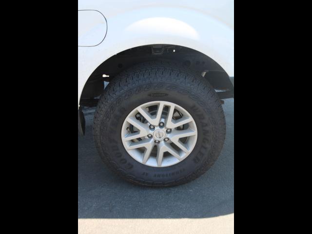 2021 Nissan Frontier Crew Cab SV 4x4