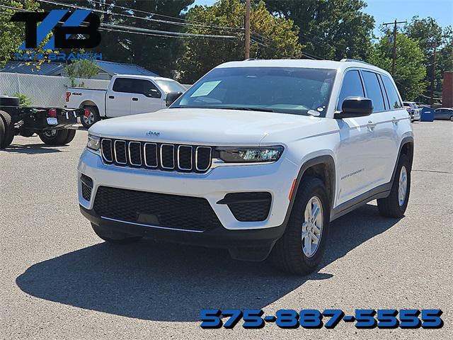 2023 Jeep Grand Cherokee Laredo 4x4