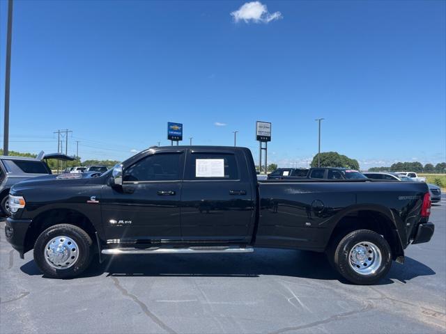 2023 RAM 3500 Laramie Crew Cab 4x4 8 Box