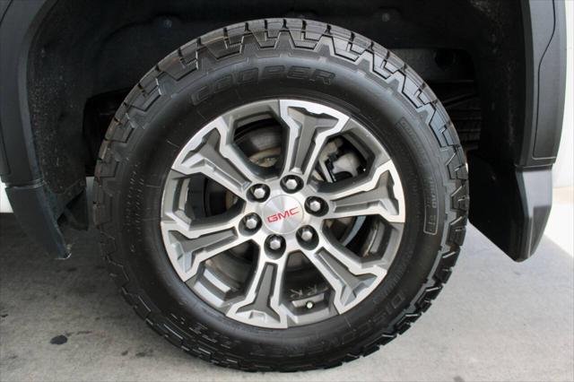 2020 GMC Sierra 1500 SLE Crew Cab Short Box 4WD