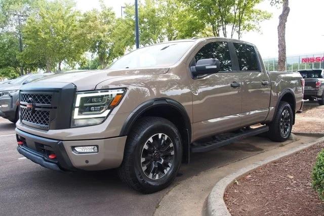 2021 Nissan TITAN Crew Cab PRO-4X 4x4