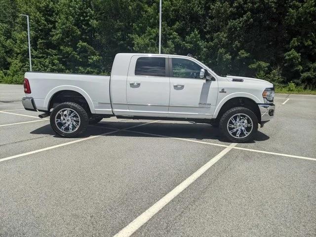 2022 RAM 2500 Limited Mega Cab 4x4 64 Box