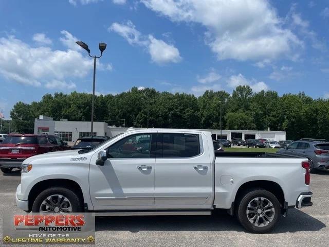 2023 Chevrolet Silverado 1500 4WD Crew Cab Short Bed High Country