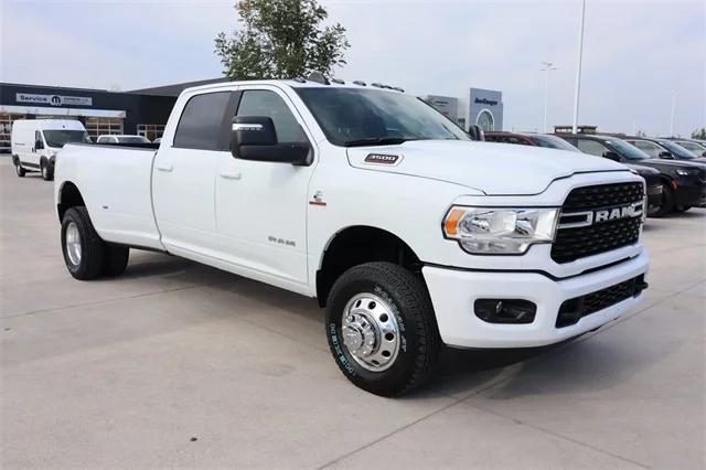 2024 RAM Ram 3500 RAM 3500 BIG HORN CREW CAB 4X4 8 BOX