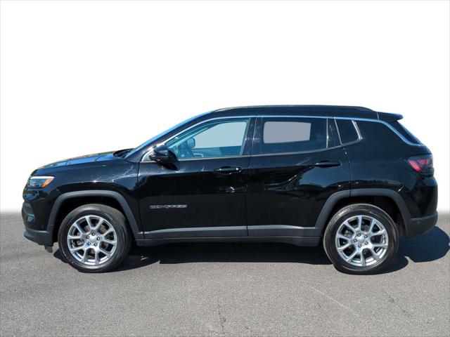 2022 Jeep Compass Latitude Lux 4x4