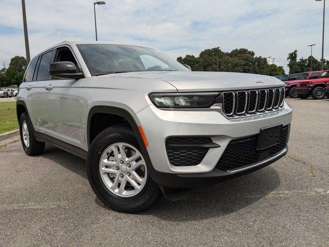 2024 Jeep Grand Cherokee GRAND CHEROKEE LAREDO 4X4