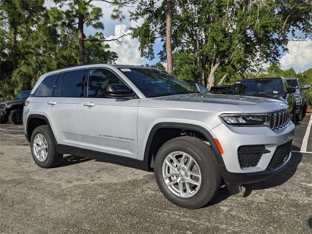 2024 Jeep Grand Cherokee GRAND CHEROKEE LAREDO X 4X2