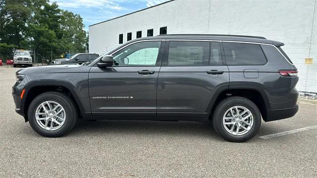 2024 Jeep Grand Cherokee GRAND CHEROKEE L LAREDO X 4X4