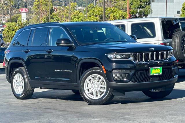 2024 Jeep Grand Cherokee GRAND CHEROKEE LAREDO X 4X2