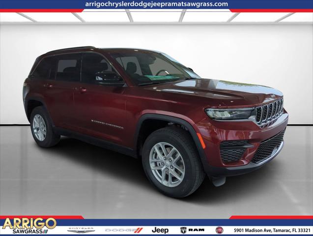 2024 Jeep Grand Cherokee GRAND CHEROKEE LAREDO X 4X4