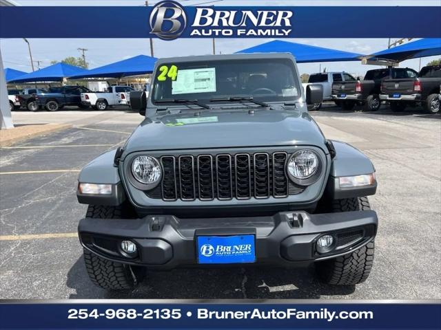 2024 Jeep Gladiator GLADIATOR NIGHTHAWK 4X4