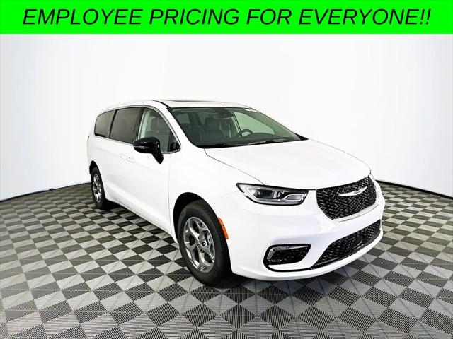 2024 Chrysler Pacifica PACIFICA LIMITED AWD