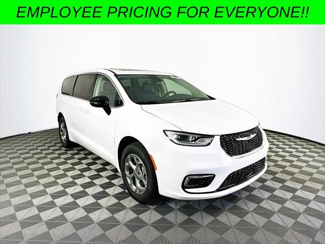 2024 Chrysler Pacifica PACIFICA LIMITED AWD