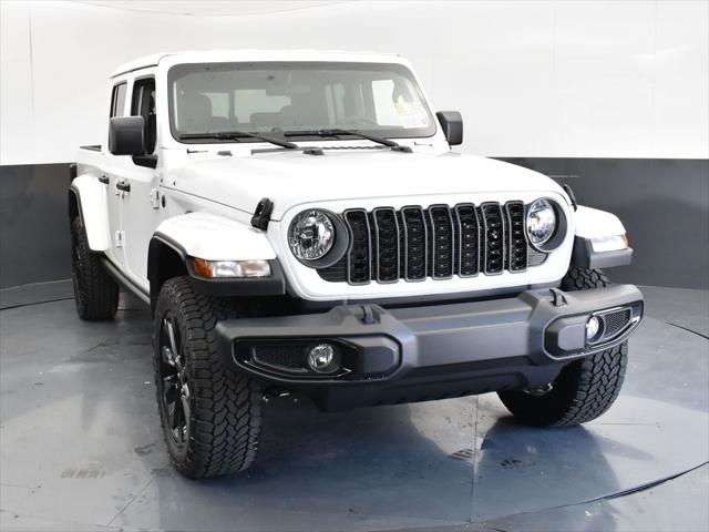 2024 Jeep Gladiator GLADIATOR NIGHTHAWK 4X4