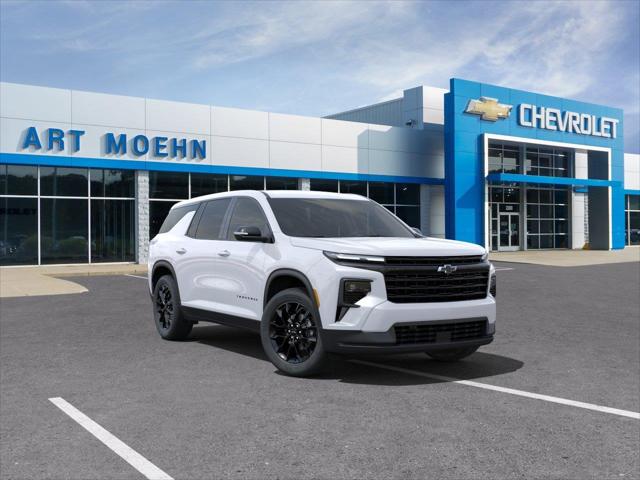 2024 Chevrolet Traverse LS's photo