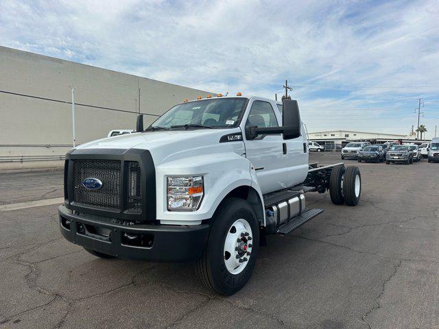 2025 Ford F-750 F750 CREW CAB DOCK H