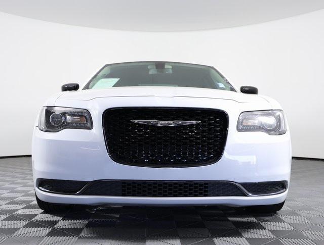 2019 Chrysler 300 Touring