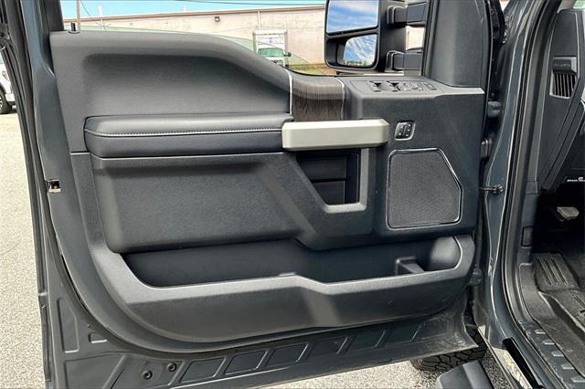 2021 Ford F-350 LARIAT