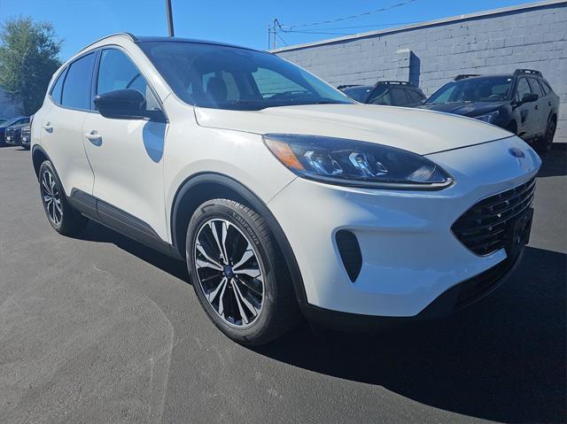 2021 Ford Escape SE Hybrid