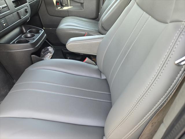 2017 Chevrolet Express Work Van