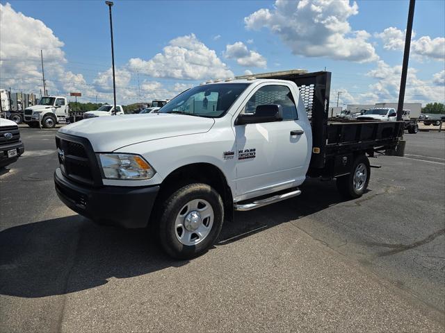 2018 RAM 3500 Chassis Tradesman/SLT