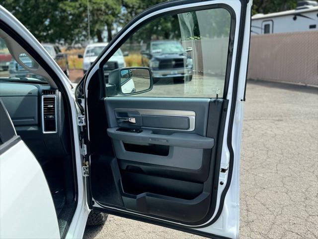 2016 Ram 1500 SLT