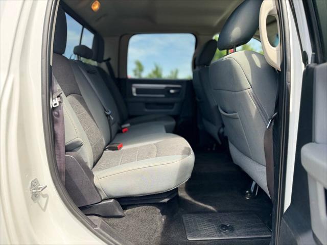2016 Ram 1500 SLT