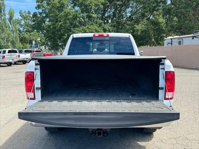 2016 Ram 1500 SLT