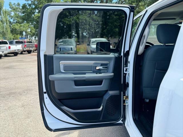 2016 Ram 1500 SLT