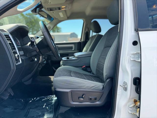 2016 Ram 1500 SLT