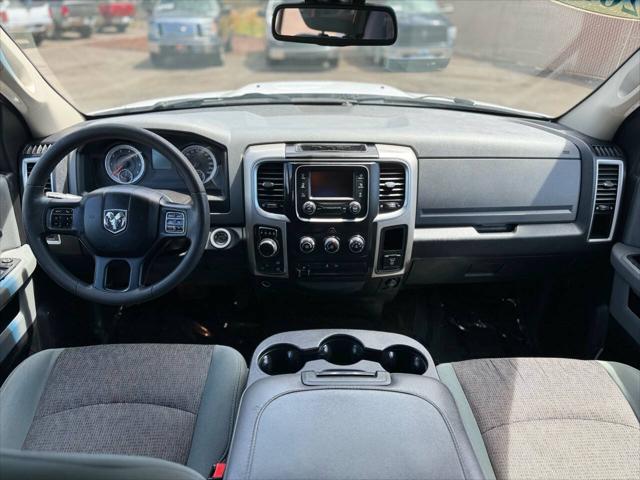 2016 Ram 1500 SLT