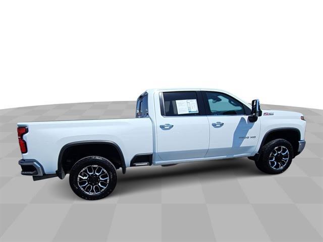 2024 Chevrolet Silverado 2500HD LTZ 2