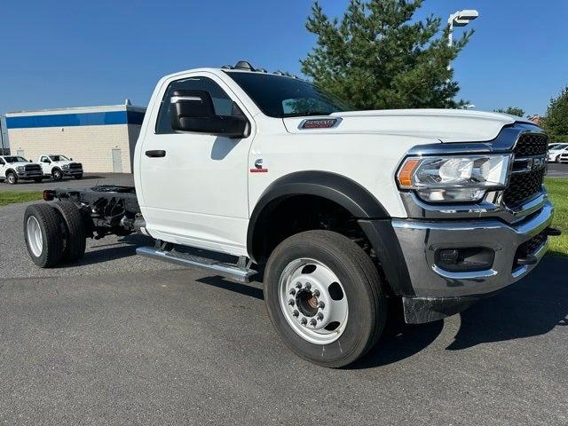 2024 RAM Ram 5500 Chassis Cab RAM 5500 TRADESMAN CHASSIS REGULAR CAB 4X4 84 CA