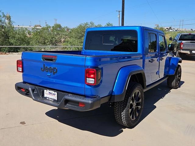 2024 Jeep Gladiator GLADIATOR NIGHTHAWK 4X4