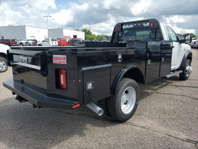 2024 RAM Ram 5500 Chassis Cab RAM 5500 TRADESMAN CHASSIS REGULAR CAB 4X4 84 CA