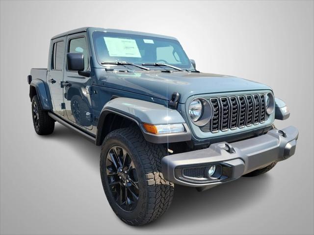 2024 Jeep Gladiator GLADIATOR NIGHTHAWK 4X4