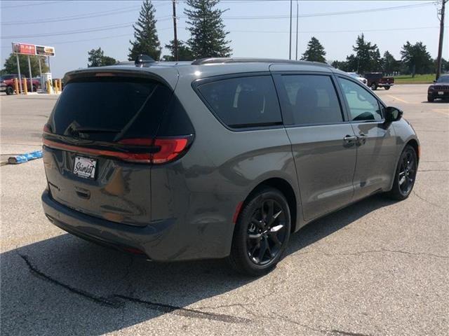 2024 Chrysler Pacifica PACIFICA TOURING L