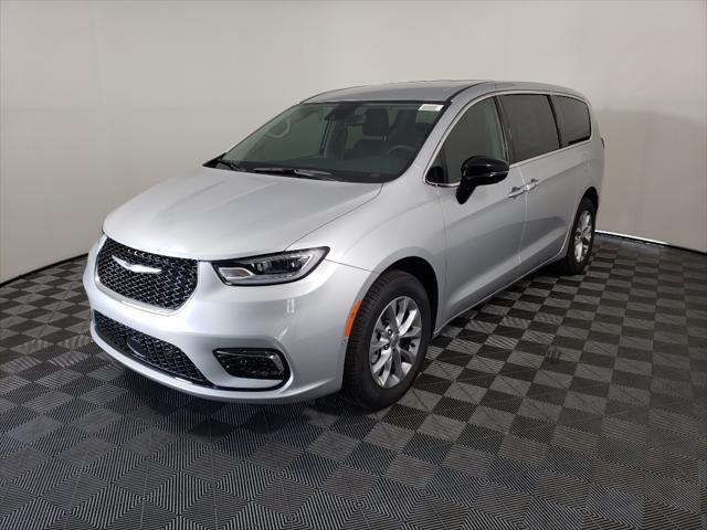 2024 Chrysler Pacifica PACIFICA TOURING L AWD