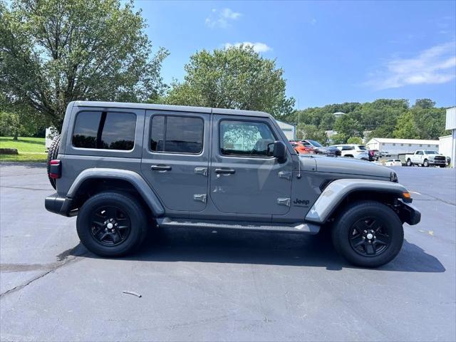 2021 Jeep Wrangler Unlimited Sahara Altitude 4x4