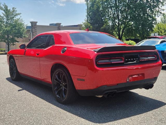 2016 Dodge Challenger R/T Plus