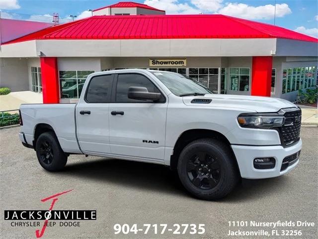 2025 RAM Ram 1500 RAM 1500 TRADESMAN QUAD CAB 4X2 64 BOX