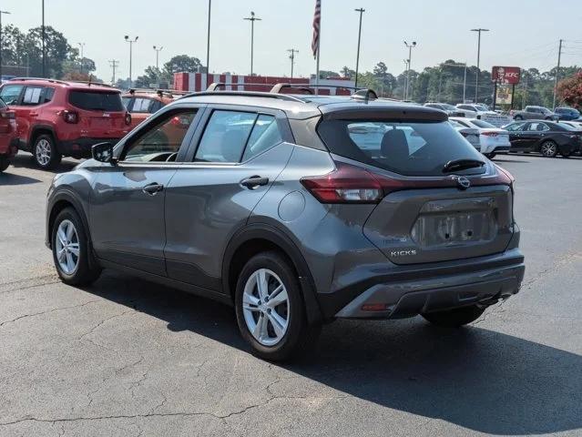 2023 Nissan Kicks S Xtronic CVT