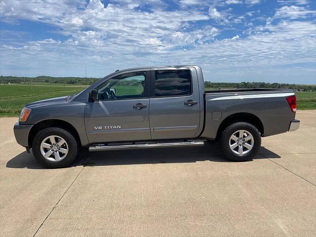 2014 Nissan Titan SV