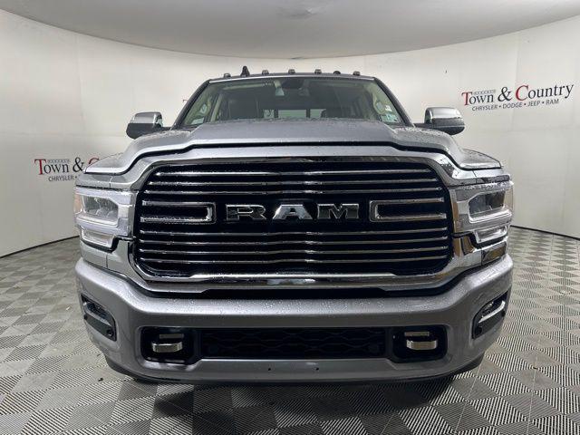 2022 RAM 3500 Laramie Crew Cab 4x4 8 Box