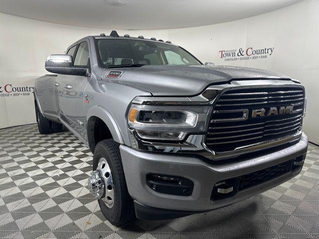 2022 RAM 3500 Laramie Crew Cab 4x4 8 Box