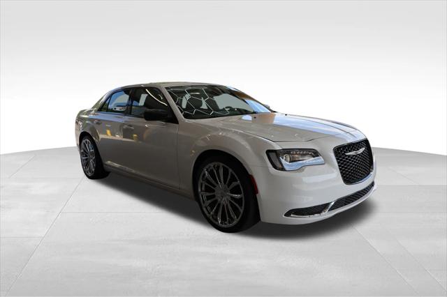 2019 Chrysler 300 Touring