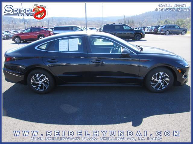 2023 Hyundai Sonata Hybrid Blue
