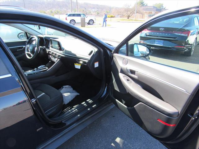 2023 Hyundai Sonata Hybrid Blue